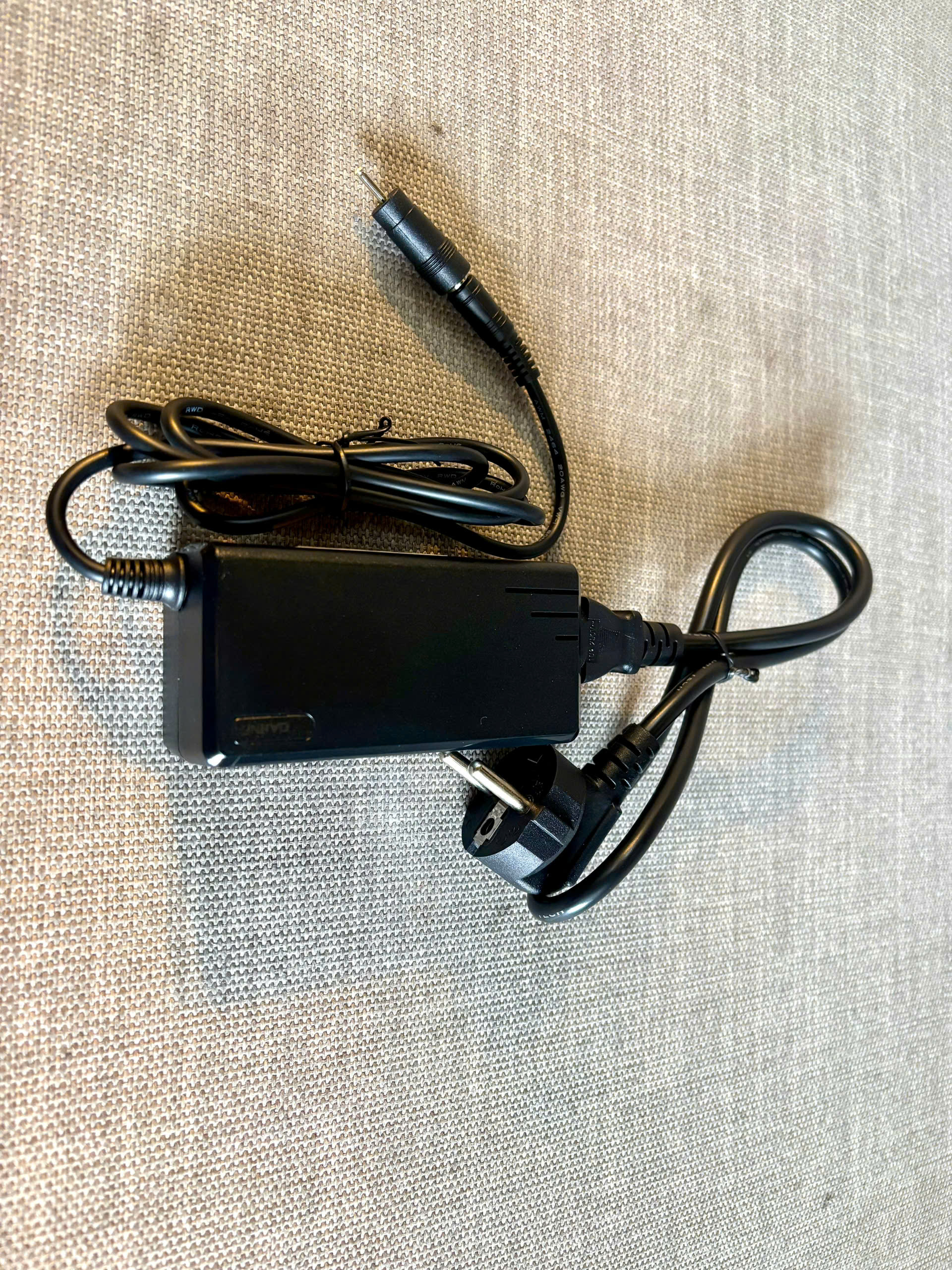 nguồn sạc tab arirang (4)