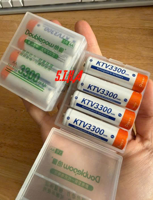 combo bộ sạc và 2 pin sạc (4)