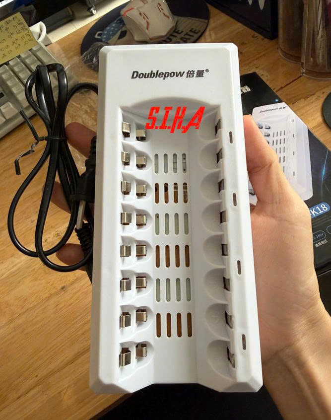 combo bộ sạc và 2 pin sạc (5)