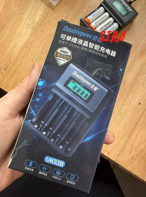 combo pin sạc và sạc nhanh (6)